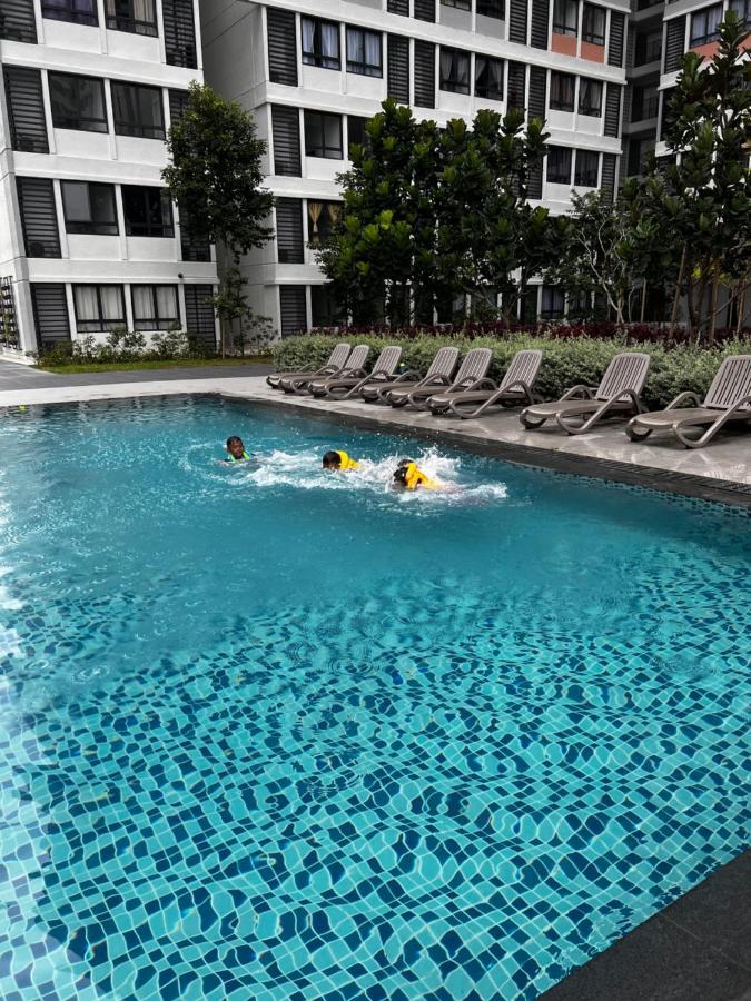 Jugi Suite @ Horizon Sepang Klia Exterior foto